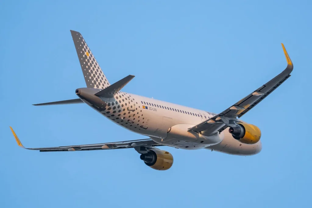 Continuing this global situation, aviation analysts note that the recall highlights both the strengths and vulnerabilities of modern aircraft systems. The Airbus A320 family is one of the most technologically advanced and widely deployed narrow-body fleets in the world, and even a minor software irregularity can create a ripple effect across continents. While the fix itself is not hardware-related, the sheer logistical challenge of updating thousands of aircraft within a short timeframe has left airlines juggling maintenance schedules, crew arrangements, and passenger expectations simultaneously.